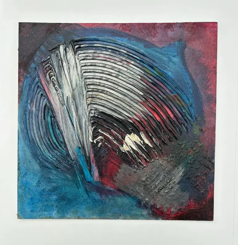 Helmet — acrylique et pastels sur toile 25 × 25 cm, MORIS · Unfocus Art (2024)